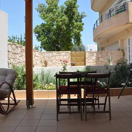 Manos House Hersonisos Affittacamere *